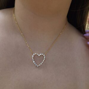 Cubic zirconia hollowed heart necklace