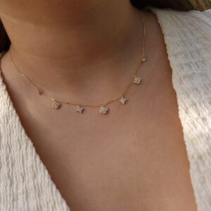 Stars and flowers necklace