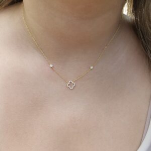 Timeless necklace