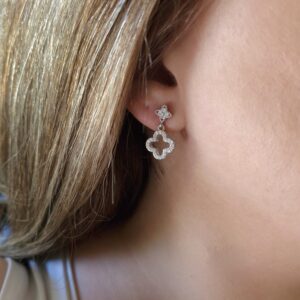 Delicate flower earrings